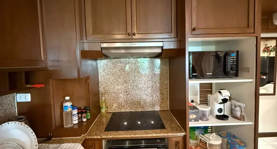 For rent 2 bedrooms apartment 