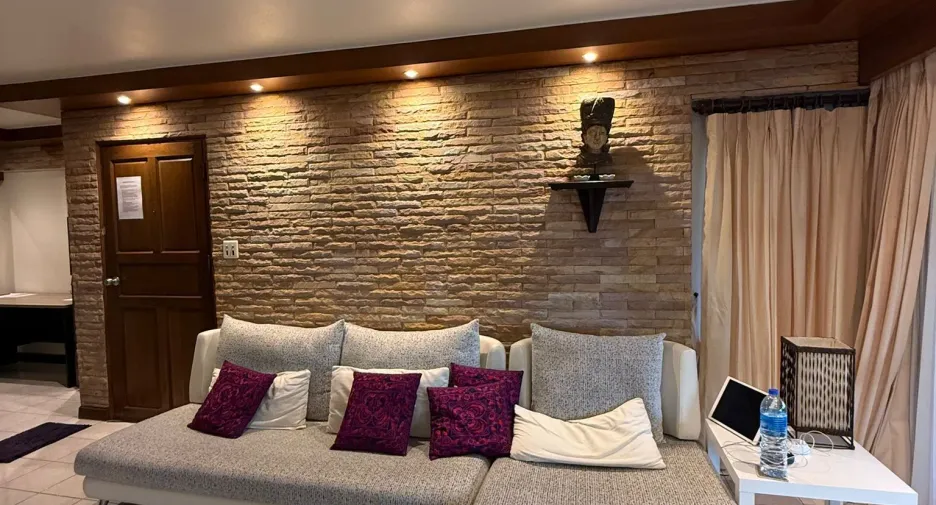 For rent 2 bedrooms apartment 