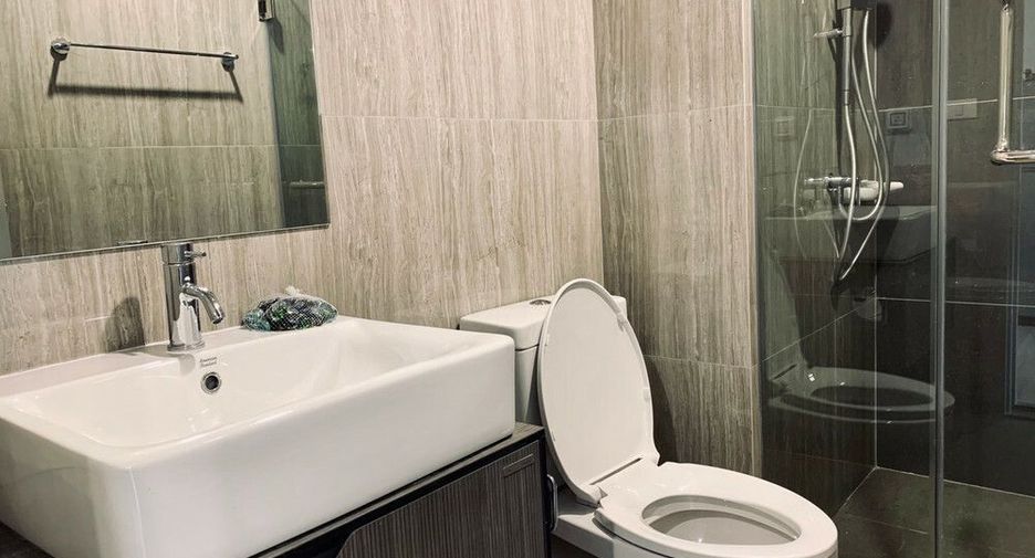 Wohnung zur Miete mit 1 Zimmer in Phasi Charoen, Bangkok