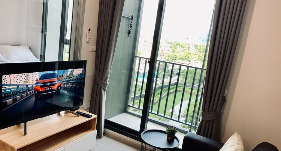 Wohnung zur Miete mit 1 Zimmer in Phasi Charoen, Bangkok
