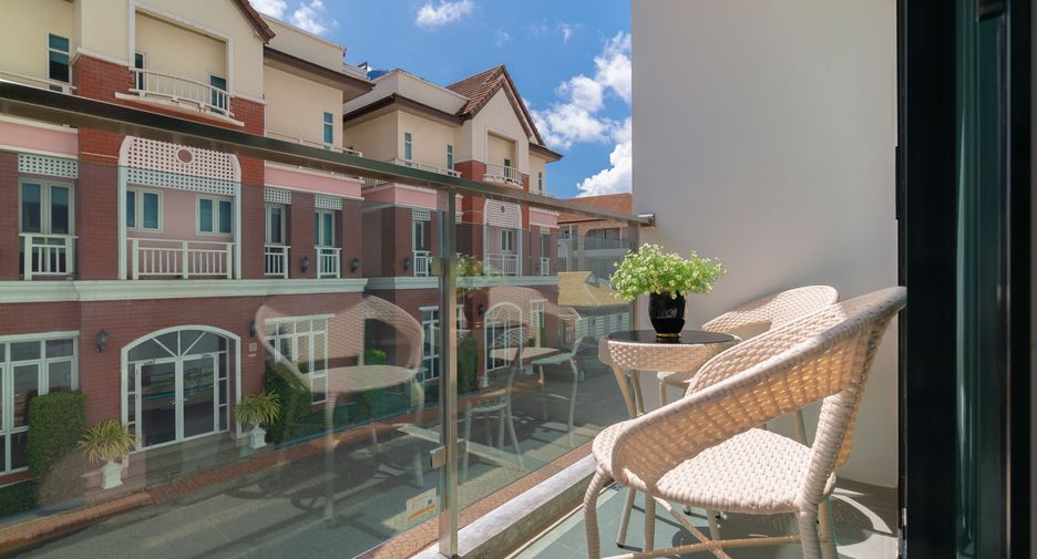 For sale 1 bed condo in Mueang Phuket, Phuket