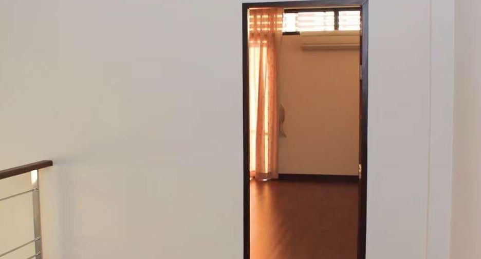 Casa adosada en alquiler de 4 habitaciones en Phaya Thai, Bangkok