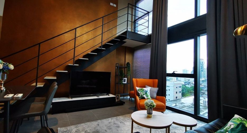 For rent 2 bedrooms condo in Sathon, Bangkok