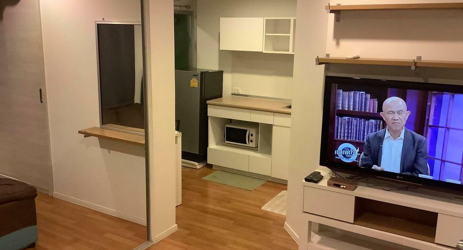 Продажа 1 кровать кондо в Хуаи Кхщанг, Бангкок