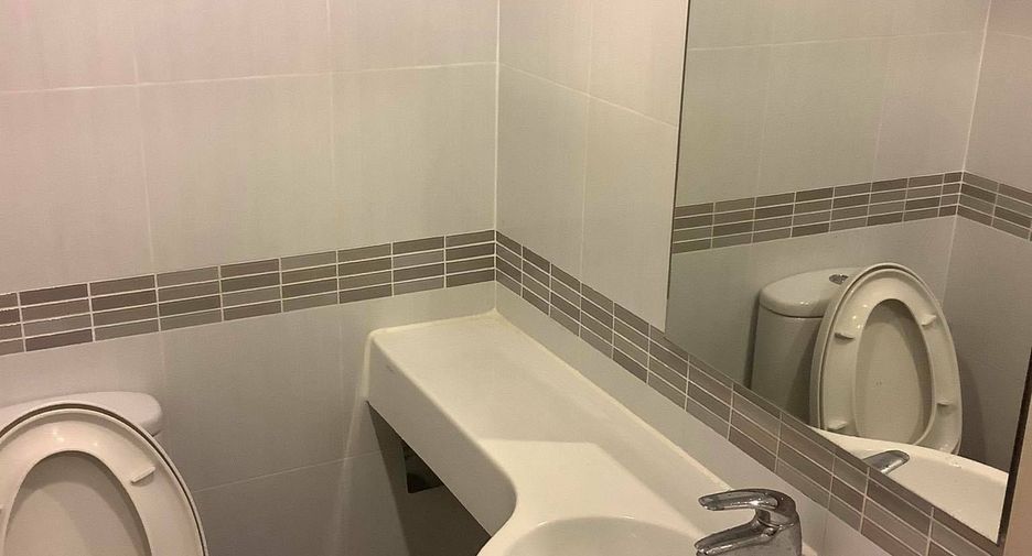 Condo en venta de 1 habitaciones en Huai Khwang, Bangkok