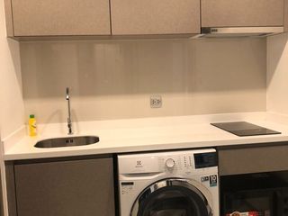 For rent 1 bed condo in Huai Khwang, Bangkok
