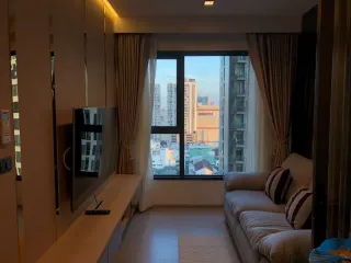 For rent 1 bed condo in Huai Khwang, Bangkok