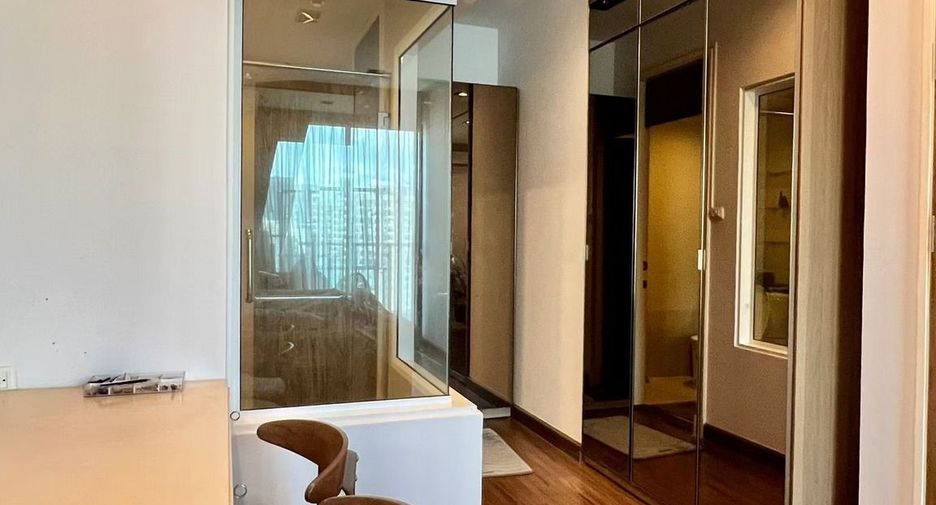 Wohnung zum Kauf mit 1 Zimmer in Watthana, Bangkok