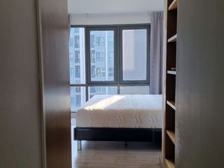 Wohnung zur Miete mit 1 Zimmer in Huai Khwang, Bangkok
