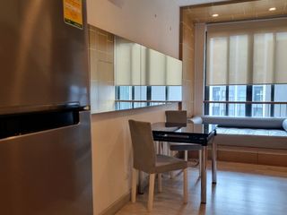 Wohnung zur Miete mit 1 Zimmer in Huai Khwang, Bangkok
