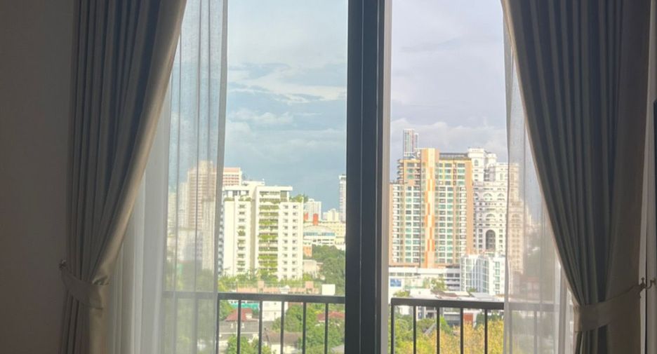 For rent 2 ベッドルーム condo in Watthana, Bangkok