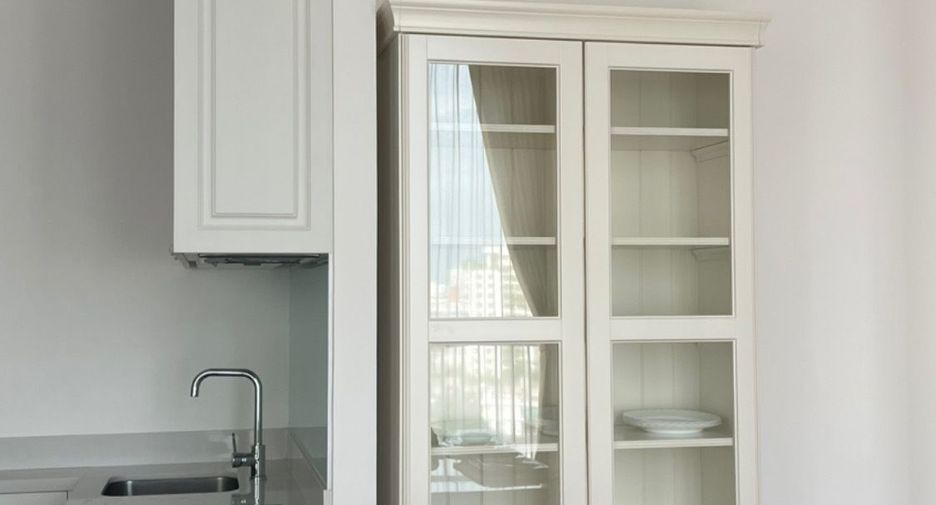 For rent 2 ベッドルーム condo in Watthana, Bangkok