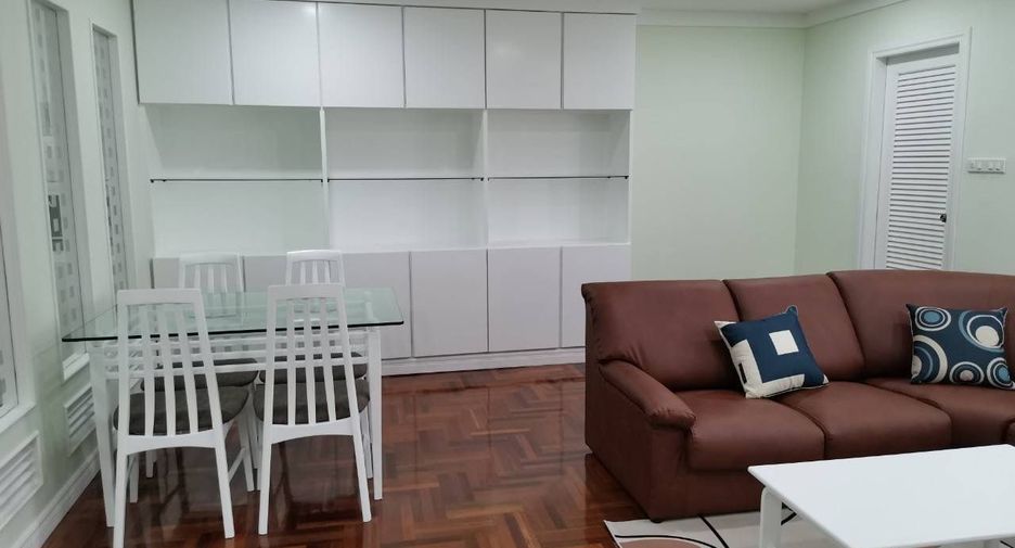 For rent 2 bedrooms condo in Watthana, Bangkok