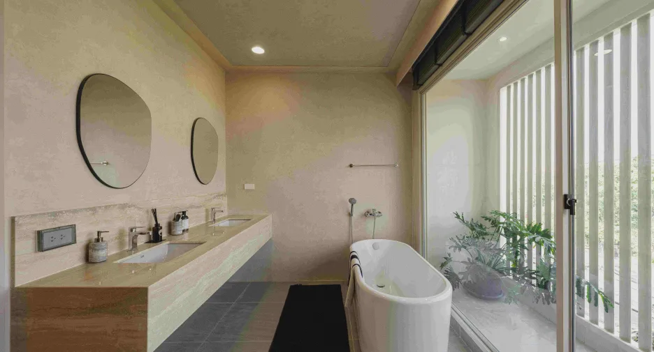 For sale 3 bedrooms townhouse in Saphan Sung, Bangkok