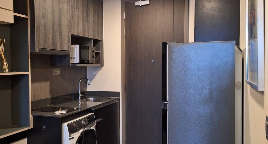 For rent 1 bed condo in Bang Rak, Bangkok