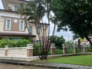 For sale 3 ベッドルーム house in Chatuchak, Bangkok