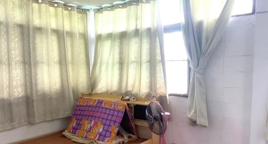 For sale 6 ベッドルーム house in Bang Kapi, Bangkok