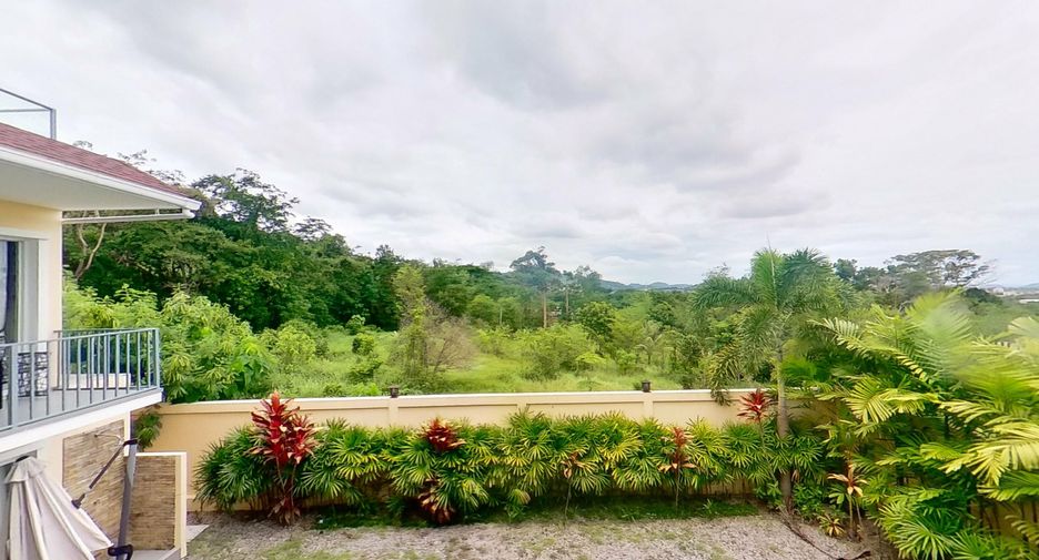 Villa zum Kauf mit 4 Zimmer in Mueang Phuket, Phuket