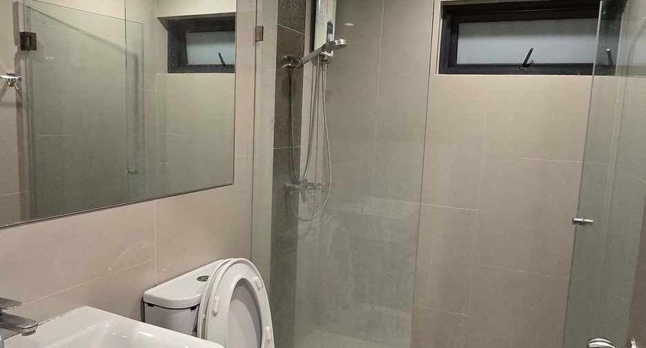 For sale 1 bed condo in Bangkok Yai, Bangkok