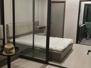 Wohnung zum Kauf mit 1 Zimmer in Bangkok Yai, Bangkok