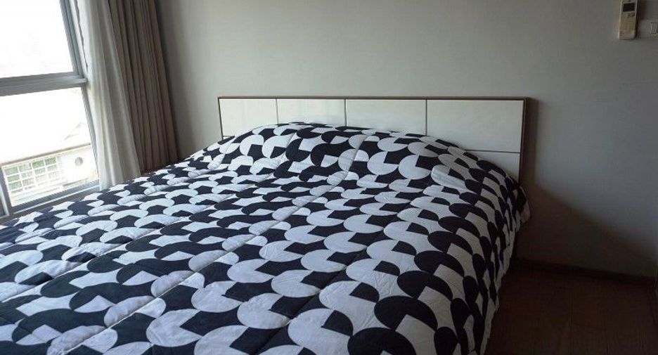 For sale 1 bed condo in Watthana, Bangkok