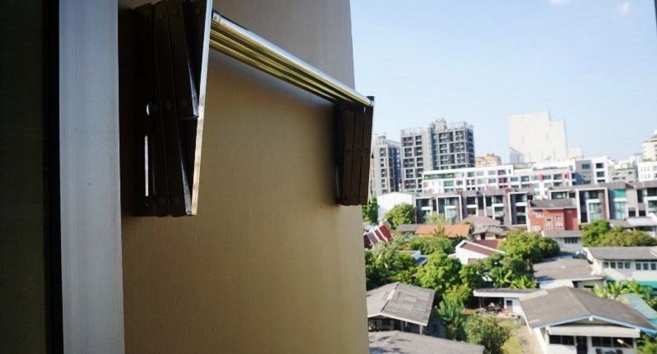 For sale 1 bed condo in Watthana, Bangkok