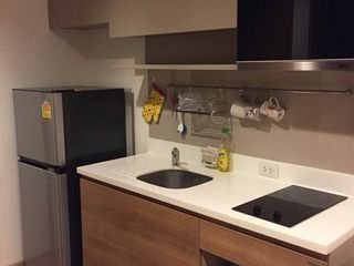 For rent 1 bed condo in Phaya Thai, Bangkok