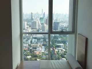 For rent 1 bed condo in Phaya Thai, Bangkok