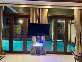 For sale 4 bedrooms villa in Thalang, Phuket