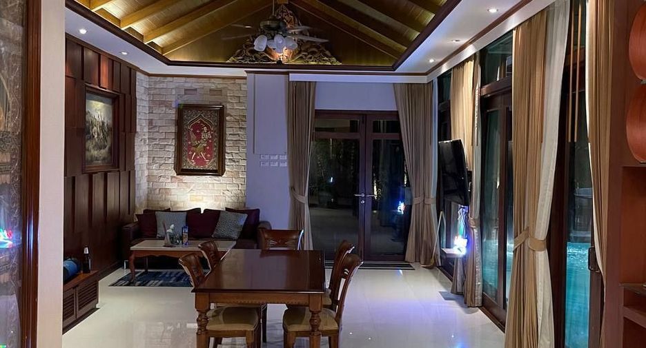 For sale 4 bedrooms villa in Thalang, Phuket