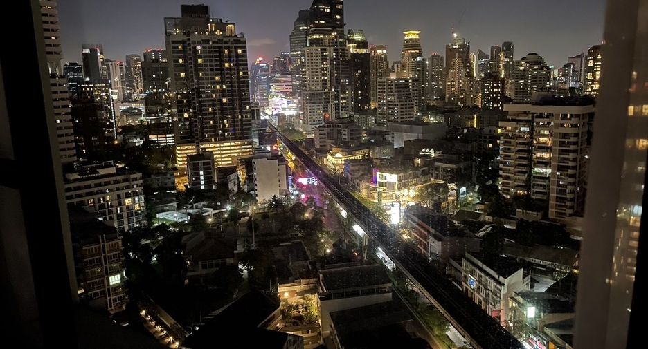 Condo en venta y en alquiler de 2 habitaciones en Khlong Toei, Bangkok