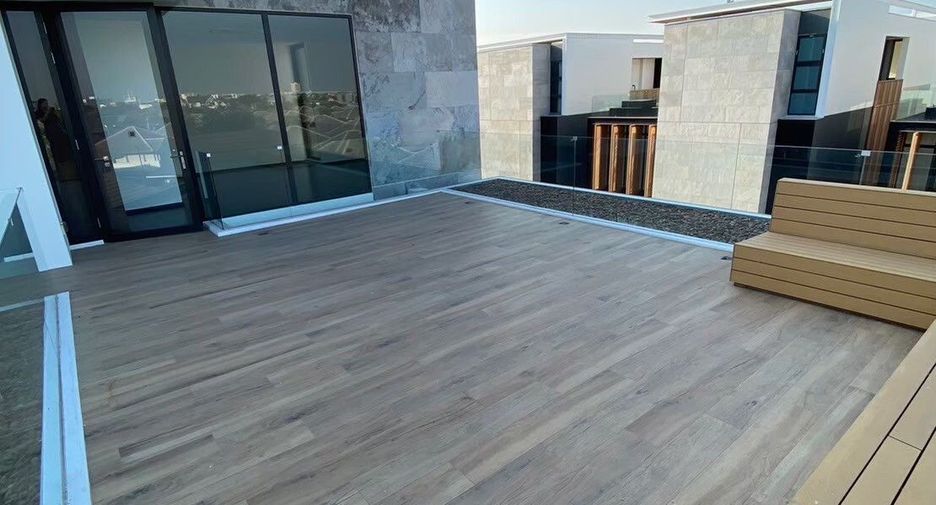 For sale 7 bedrooms house in Lat Phrao, Bangkok