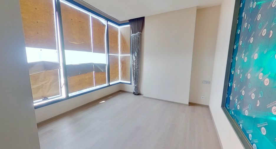 For sale 2 bedrooms condo in Watthana, Bangkok