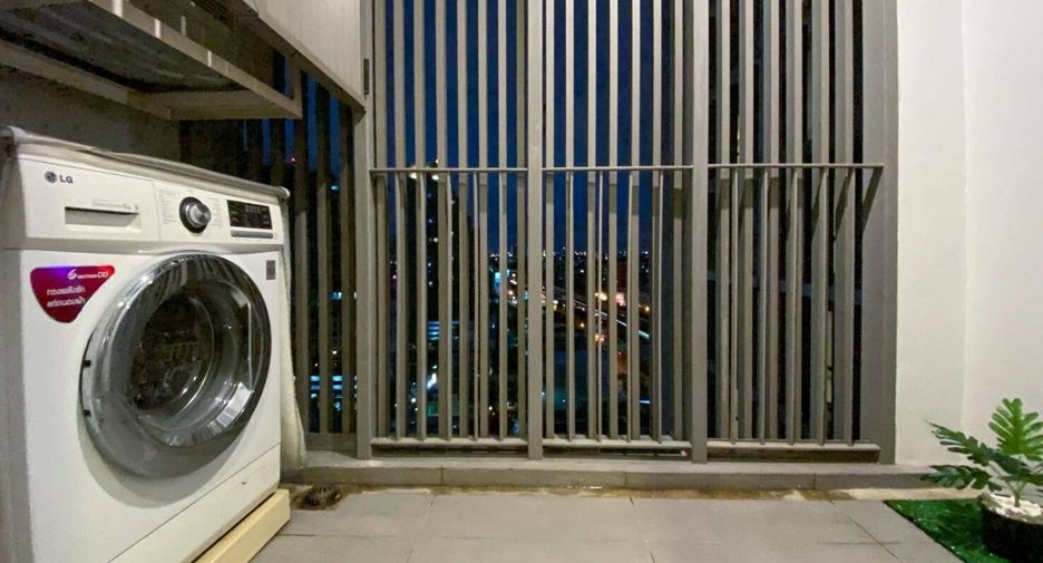 For sale 1 bed condo in Khlong San, Bangkok
