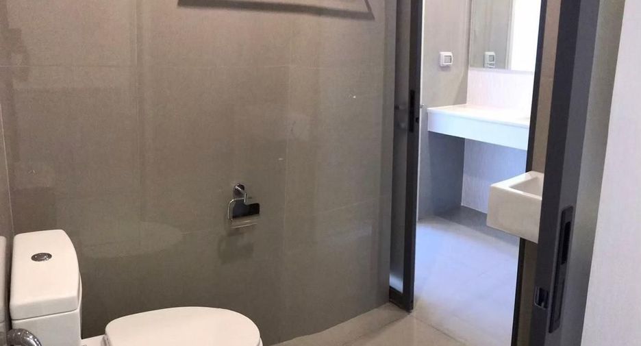 Condo en venta de 1 habitaciones en Khlong Toei, Bangkok