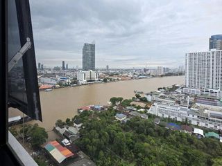 Condo en alquiler de 1 habitaciones en Khlong San, Bangkok