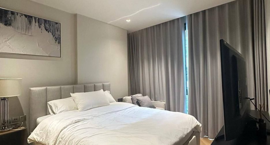 For sale 2 bedrooms condo in Watthana, Bangkok