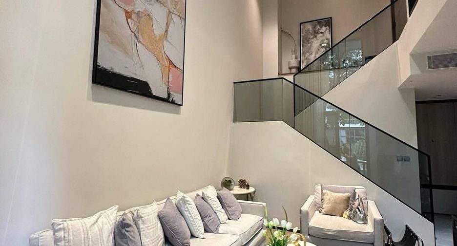 For sale 2 bedrooms condo in Watthana, Bangkok