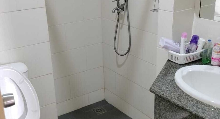 Продажа 2 спальни кондо в Рат Бурана, Бангкок