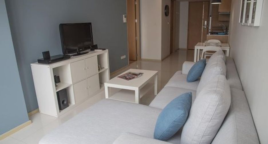 For sale 1 bed condo in Khlong Toei, Bangkok