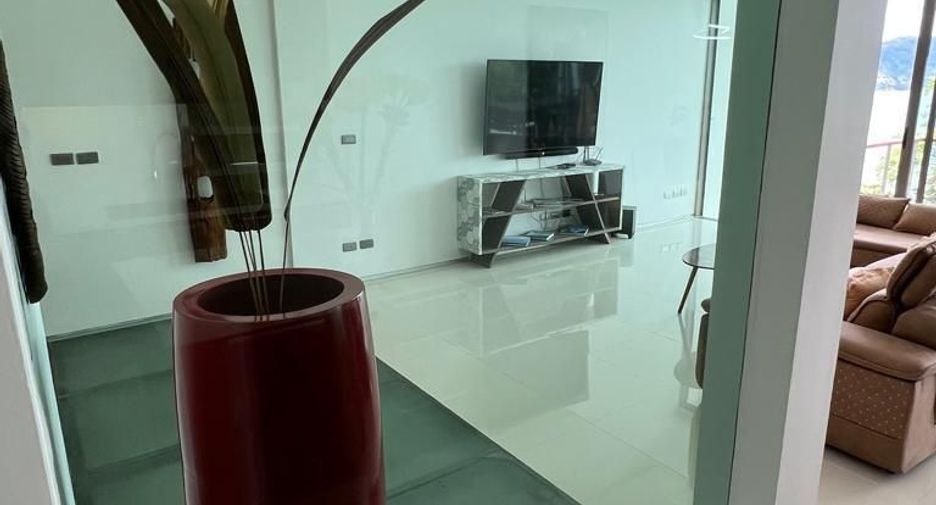 For sale 3 bedrooms villa in Kathu, Phuket