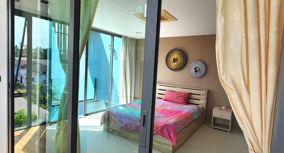 For rent 4 bedrooms townhouse in Mueang Phuket, Phuket