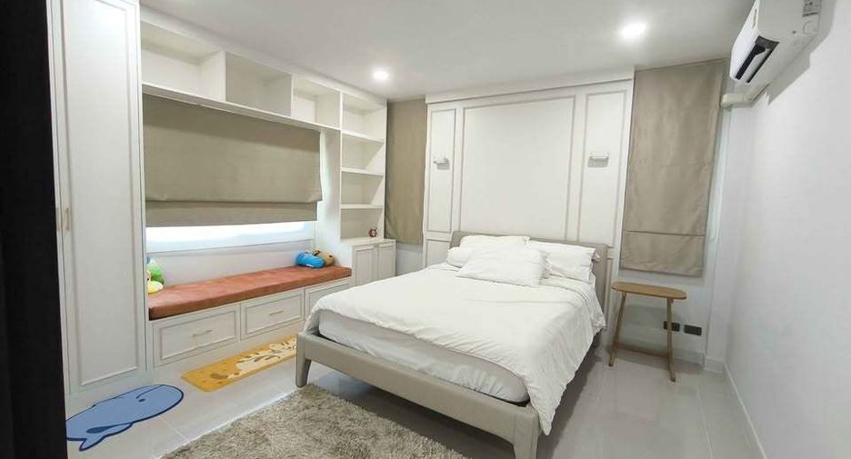 Casa en alquiler de 4 habitaciones en Mueang Phuket, Phuket