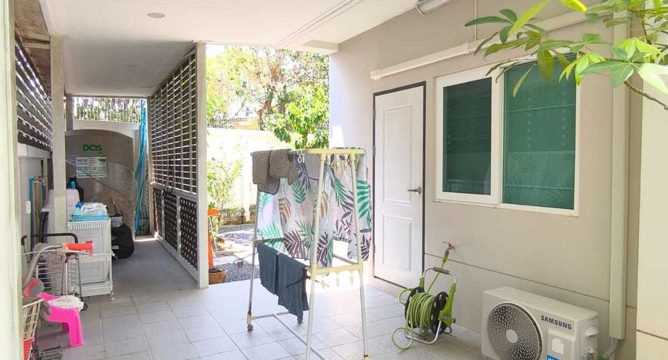 Casa en alquiler de 4 habitaciones en Mueang Phuket, Phuket