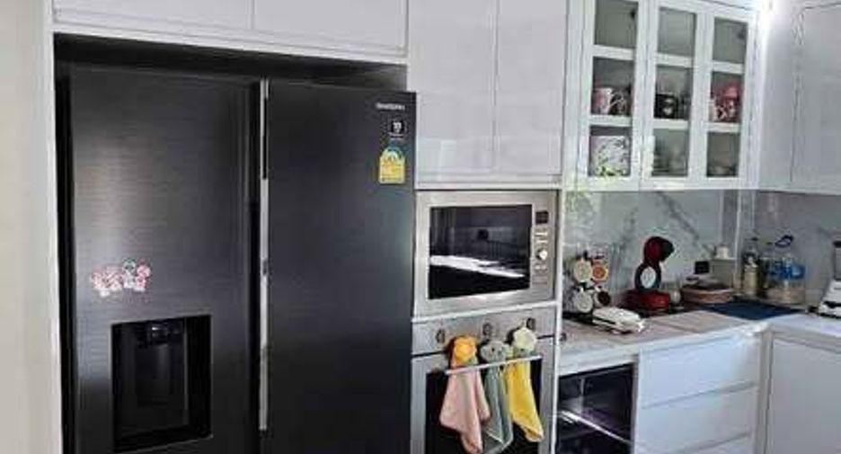 Casa en alquiler de 4 habitaciones en Mueang Phuket, Phuket