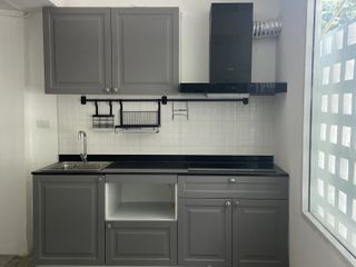 For rent 5 bedrooms townhouse in Bang Na, Bangkok