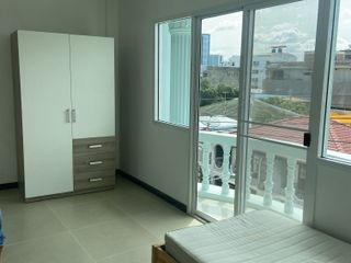 For rent 5 bedrooms townhouse in Bang Na, Bangkok