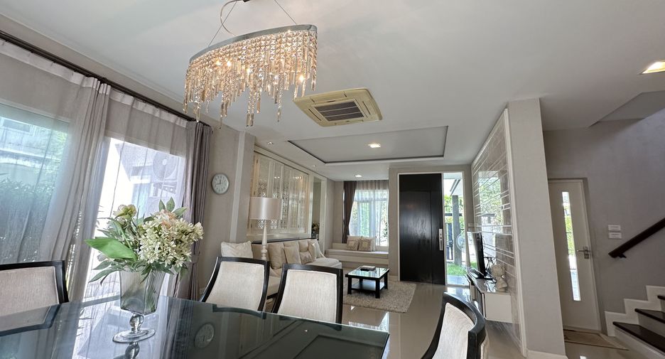 À louer 3 chambres maison à Mueang Phuket, Phuket