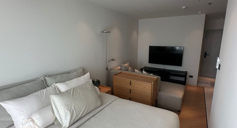For rent 1 bed condo in Bang Na, Bangkok