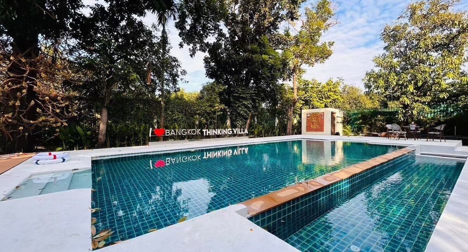 Villa zum Kauf mit 8 Zimmer in Suan Luang, Bangkok